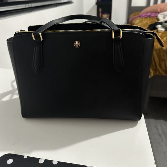 Tory Burch Handbags - Tory Burch Small Emerson Zip Top Tote